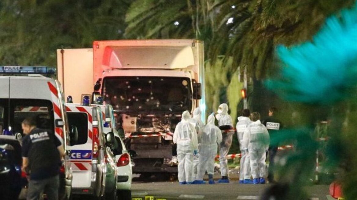 Warning: Very disturbing video footage of Nice carnage aftermath
