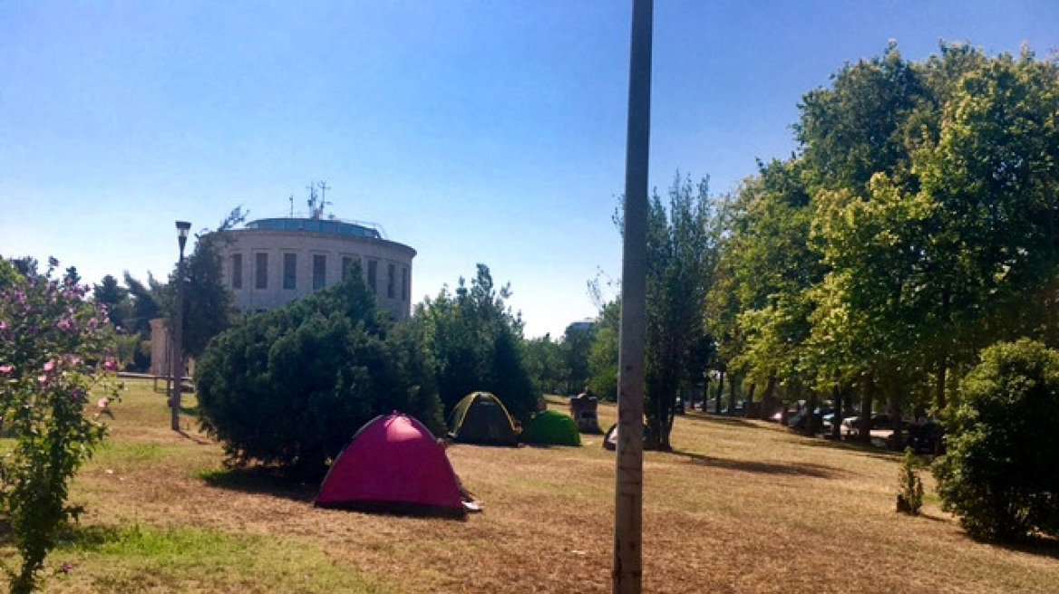 Δήμος Θεσσαλονίκης: «Αυθαίρετη» και «προβληματική» η δράση του No Border Camp
