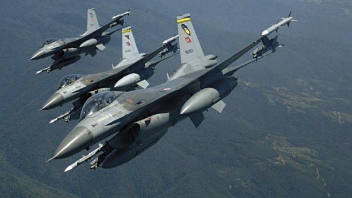 «Κόλαση» στον τουρκικό ουρανό: Καταρρίφθηκε στρατιωτικό ελικόπτερο , F-16 βομβαρδίζουν τανκς