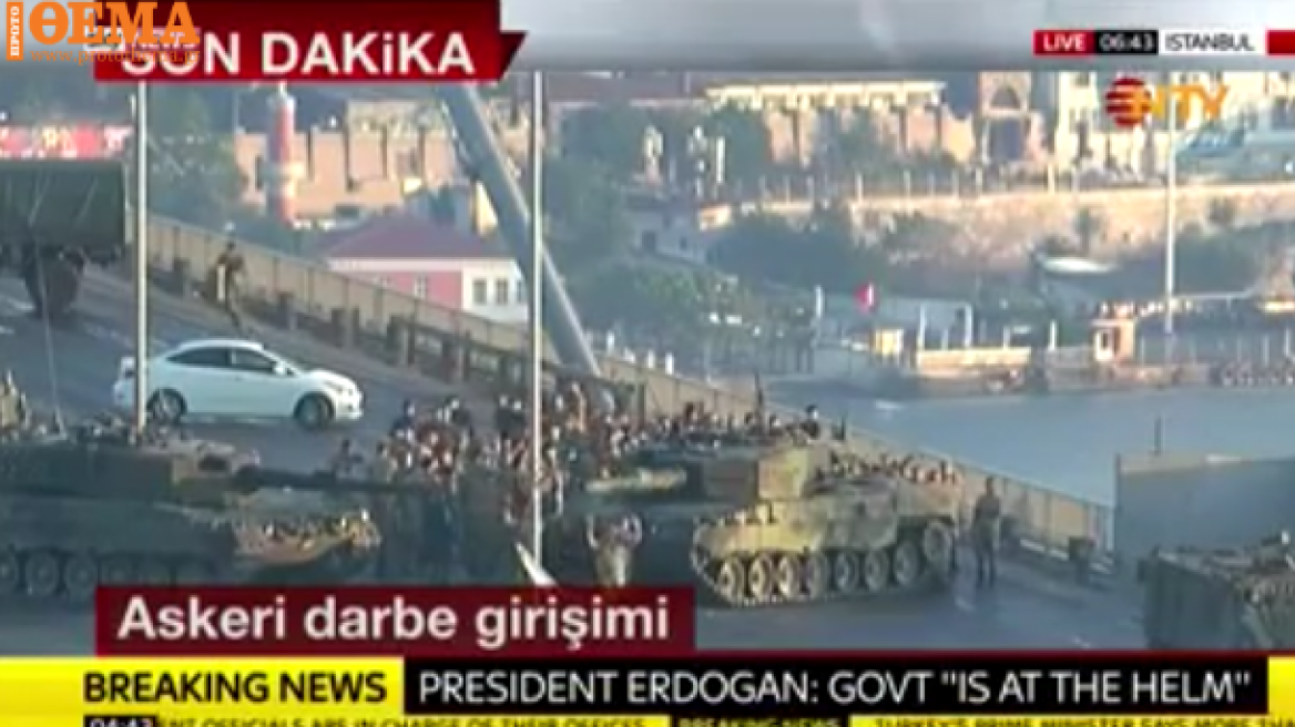 Watch pro-coup soldiers surrender Bosphorus bridge (video)