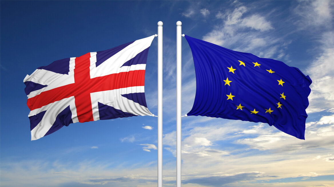 Κομισιόν: Ζοφερές για ευρωζώνη και Βρετανία οι επιπτώσεις από το Brexit