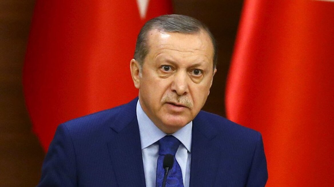 Τουρκία: Εντάλματα σύλληψης σε βάρος σχεδόν 300 στελεχών της προεδρικής φρουράς