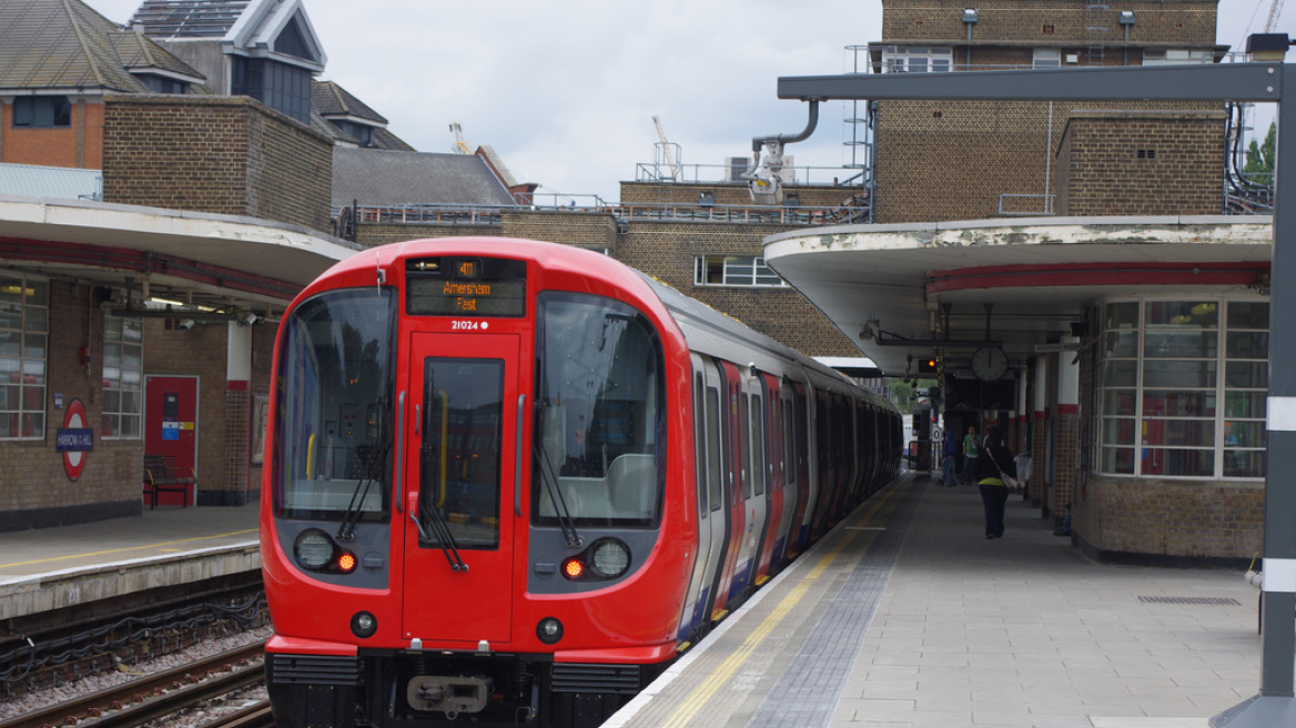 Επαναλειτουργεί ο σταθμός του μετρό στο βόρειο Λονδίνο