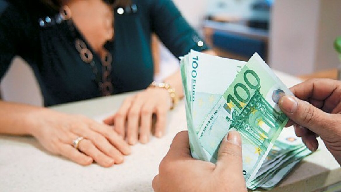 Πάνω από ένα δισ. ευρώ αυξήθηκαν οι καταθέσεις των νοικοκυριών τον Ιούνιο