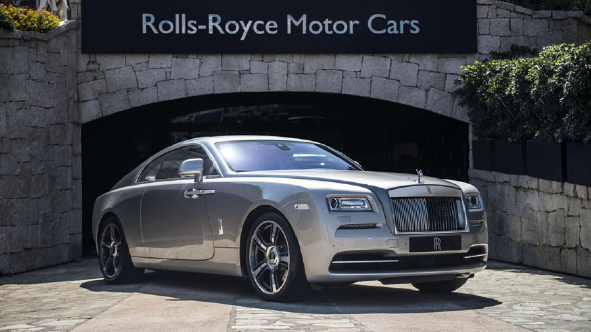 Αύρα Σαρδηνίας για τις Rolls-Royce