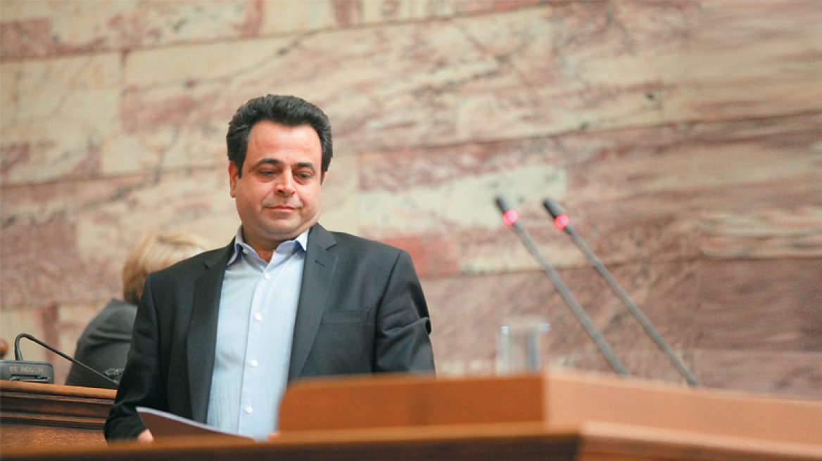 Βουλευτής  με 7.128 € τον μήνα στον νόμο Κατσέλη