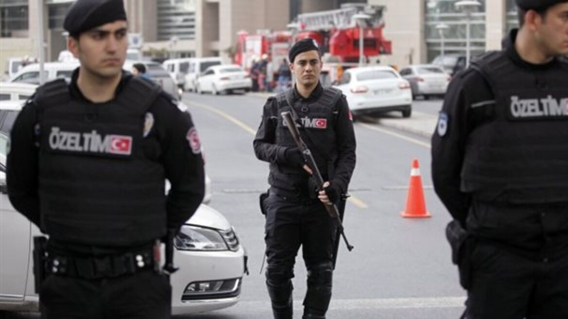 Έφοδος της τουρκικής αστυνομίας στο Συμβούλιο Επιστημονικής Έρευνας