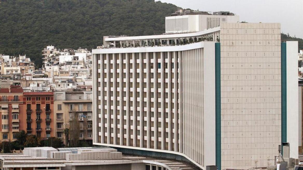 Σε Costa Navarino και τουρκικό όμιλο Dogus το Hilton Αθηνών