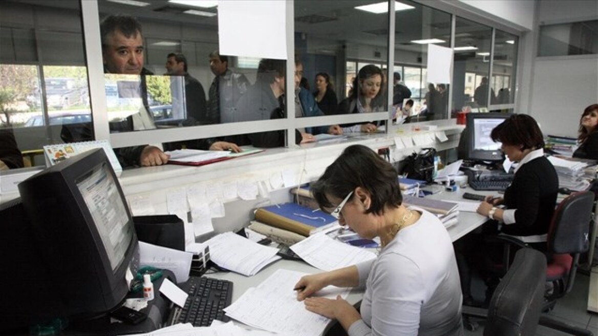 ΓΓΔΕ προς ΔΟΥ: Στείλτε περισσότερους φοροελεγκτές σε επιχειρήσεις και επαγγελματίες