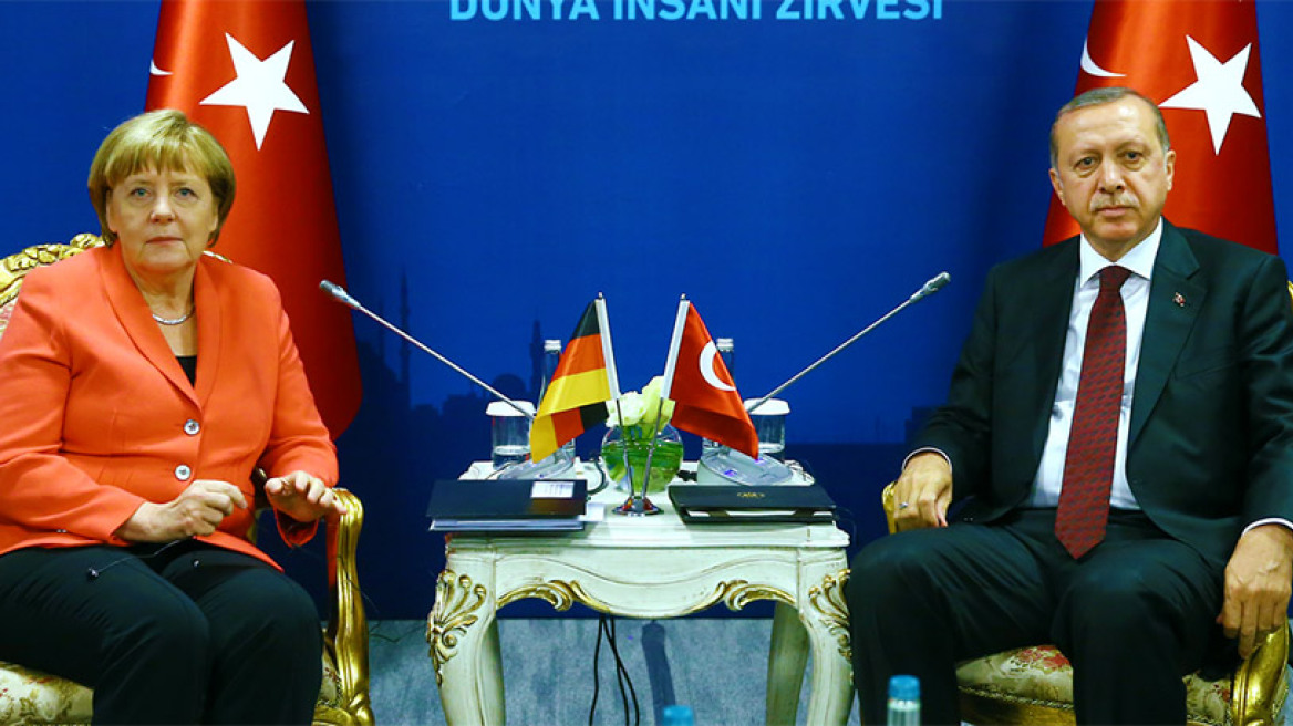 Απειλεί Ευρώπη, Μέρκελ και ΝΑΤΟ ο Ερντογάν