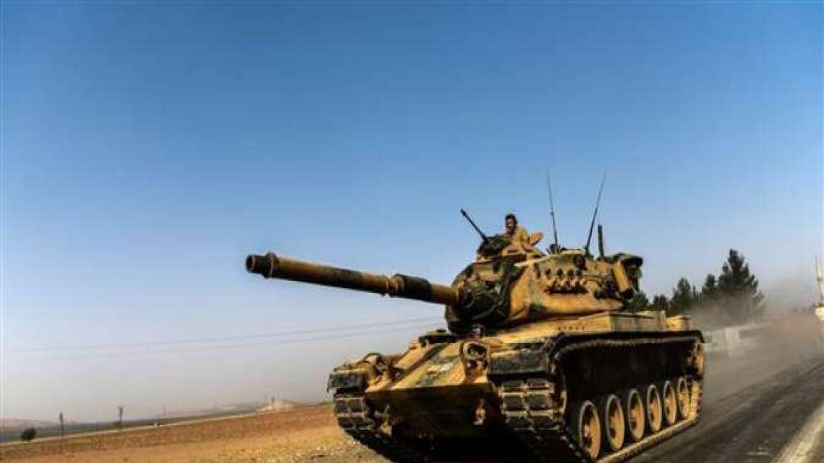 Τούρκος Υπουργός Άμυνας: Έχουμε δικαίωμα να διώξουμε τους Κούρδους από τα σύνορά μας