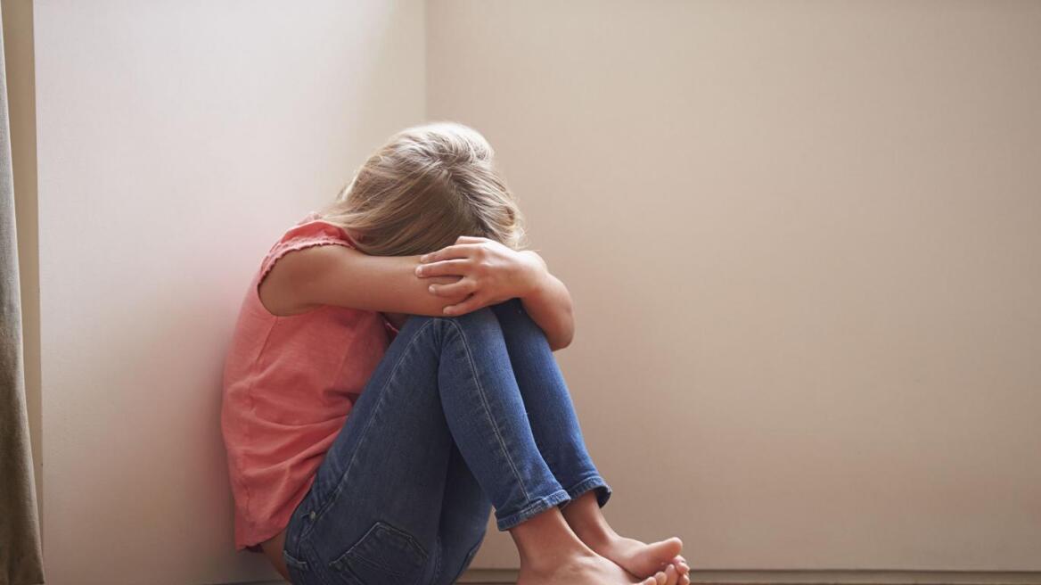 Σοκ στη Βρετανία: 11χρονος βίασε την  9χρονη αδερφή του!