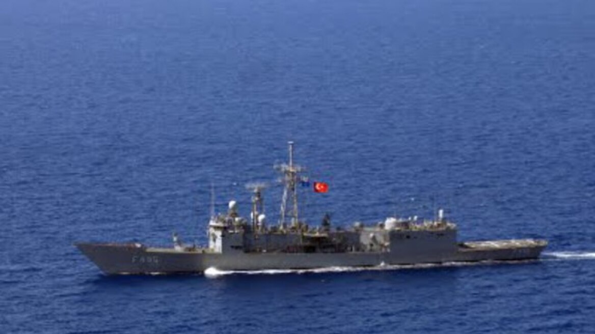Τουρκική φρεγάτα παρενόχλησε κυπριακό ερευνητικό σκάφος