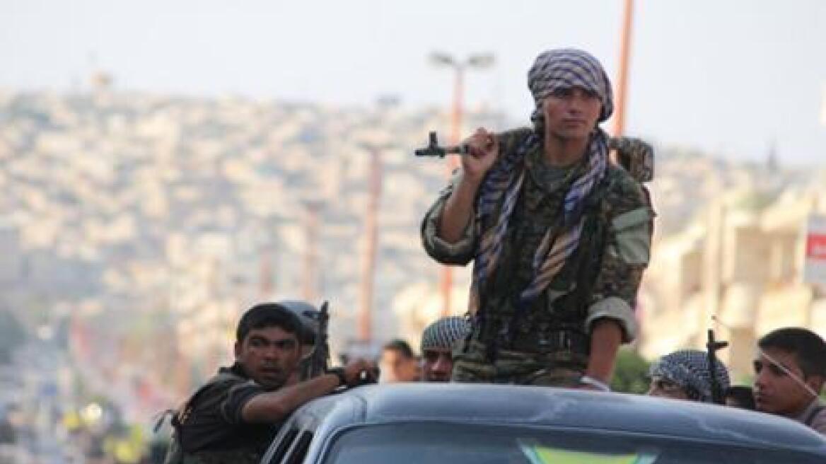 Τσαβούσογλου: Οι Κούρδοι κάνουν εθνοκάθαρση στα βόρεια της Συρίας
