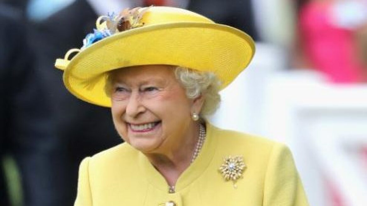 Η βασίλισσα Ελισάβετ έβαλε αγγελία για νέα οικονόμο στο Μπάκινγχαμ