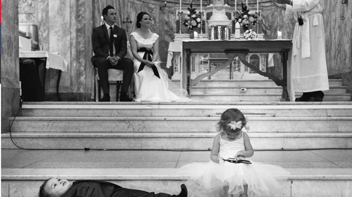 Φωτογραφίες: Δέκα απίστευτα παρανυφάκια που έκλεψαν την παράσταση σε γάμους