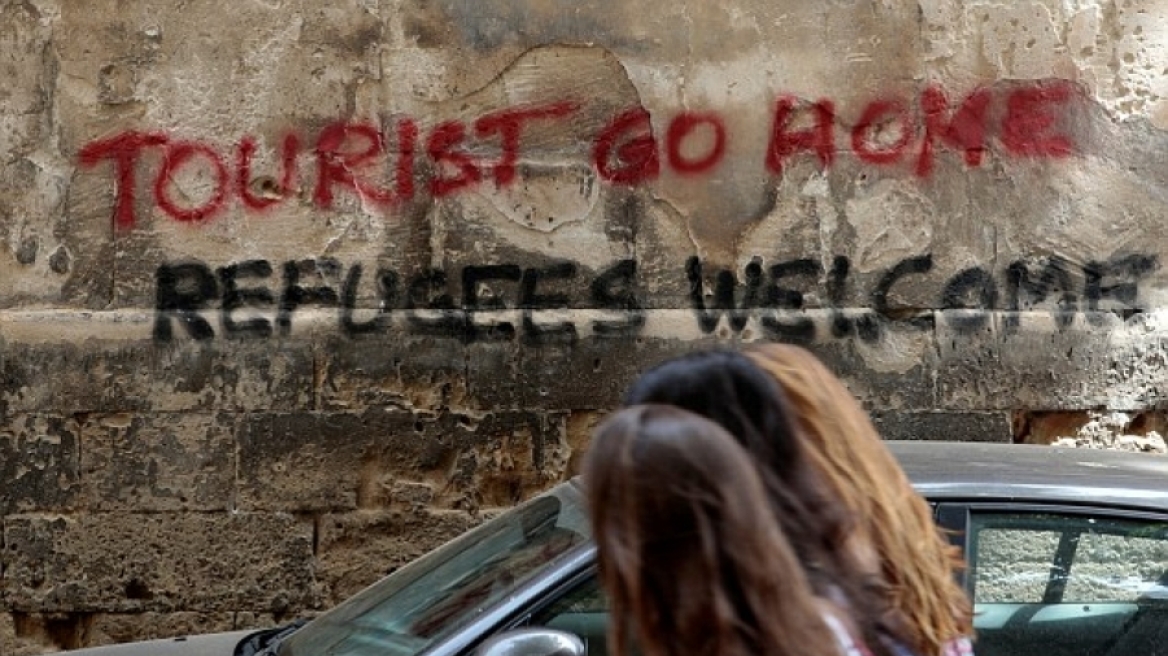 Ισπανοί διώχνουν τους τουρίστες: «Φύγετε, εσείς είστε οι τρομοκράτες»