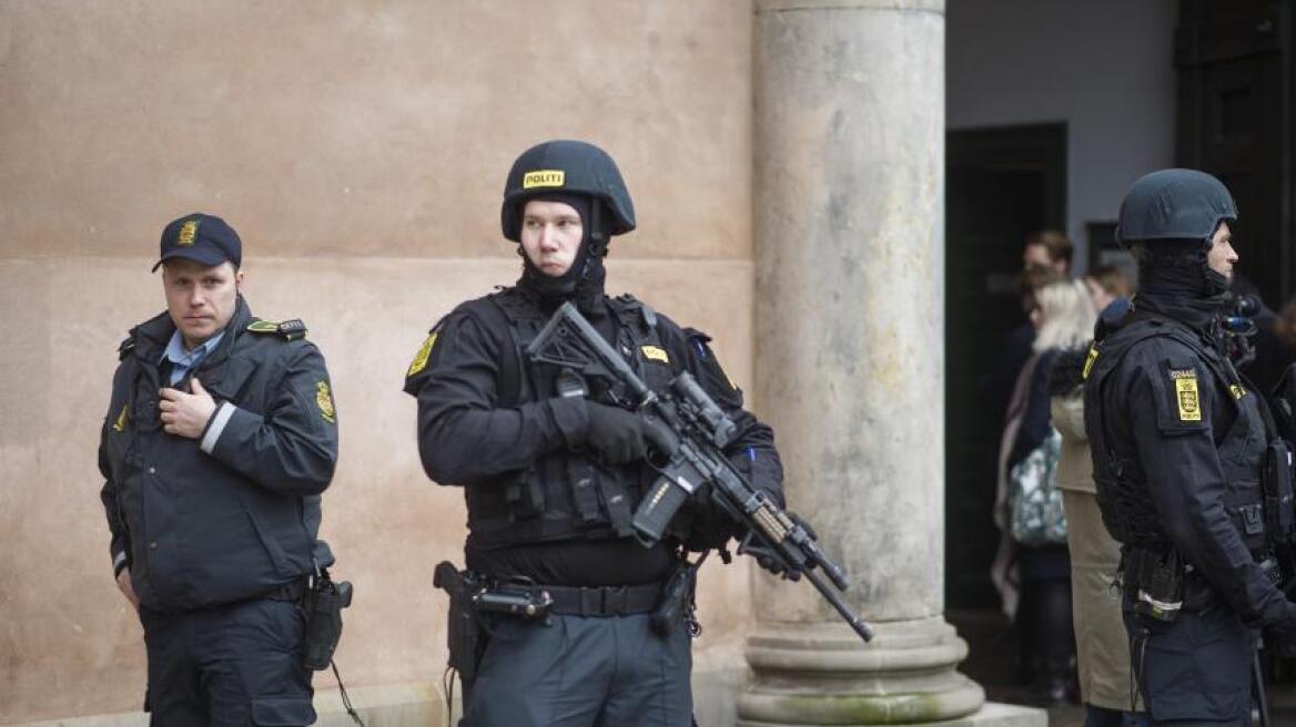 Δανία: Τζιχαντιστής ο δράστης που πυροβόλησε δύο αστυνομικούς στην Κοπεγχάγη