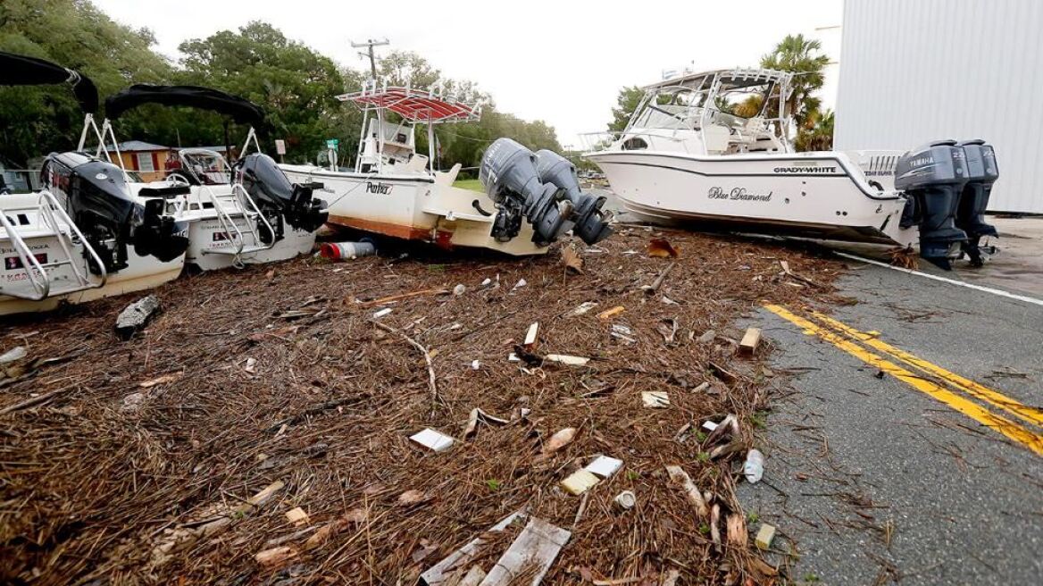 Εικόνες βιβλικής καταστροφής στη Φλόριντα: Ένας νεκρός από τον τυφώνα Hermine