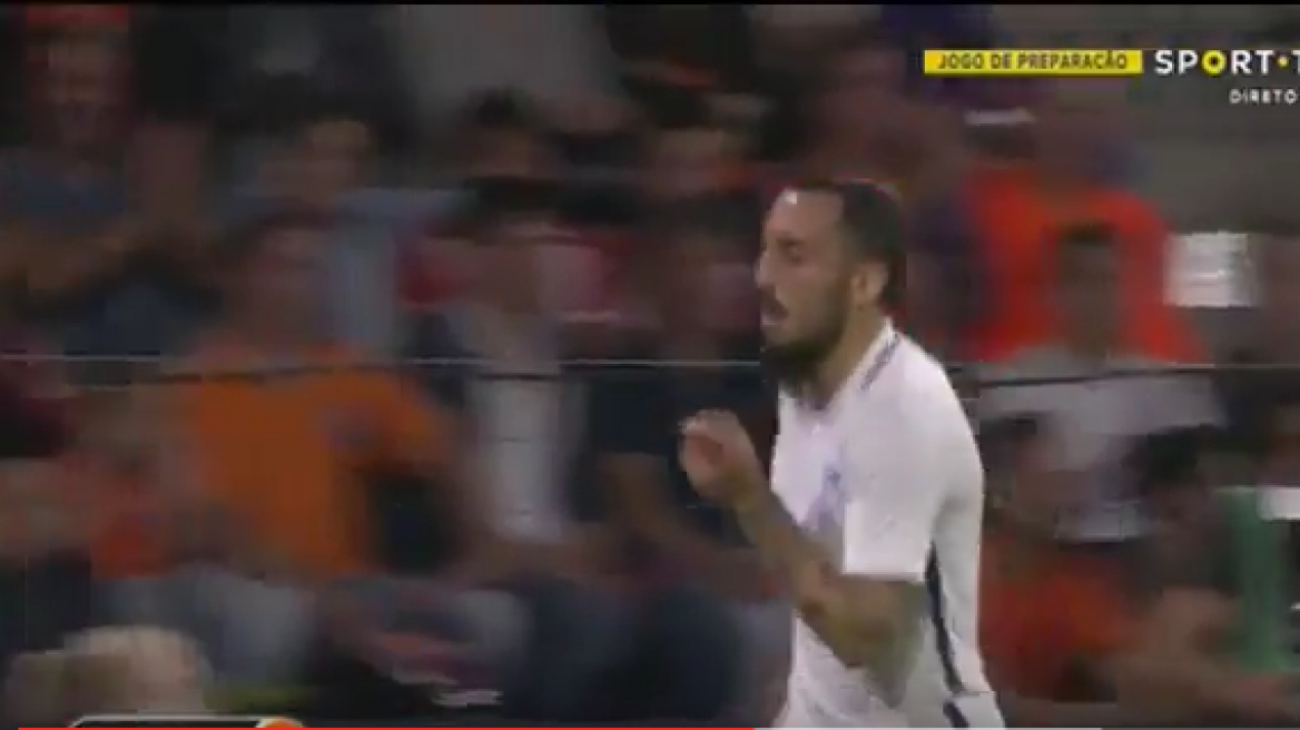 Historic win for Greece against Holland (2-1) (video)
