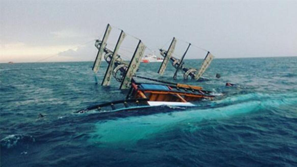 Τραγωδία στην Τουρκία: Ανατράπηκε τουριστικό πλοίο στην Αττάλεια - Δύο νεκροί