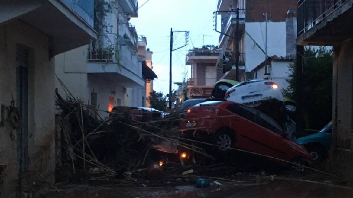 Πυροσβεστική: Διασώθηκαν 74 άνθρωποι σε Μεσσηνία, Λακωνία, Θεσσαλονίκη