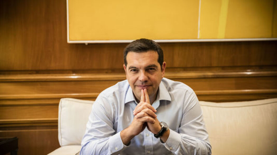 Τσίπρας στη «Monde»: Χωρίς ελάφρυνση χρέους η Ελλάδα δύσκολα θα ξαναβρεθεί σε τροχιά ανάπτυξης 
