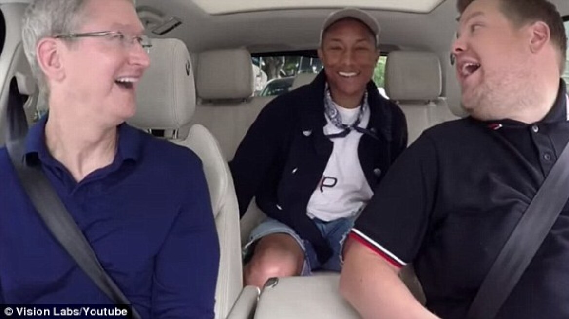 Το αφεντικό της Apple πήγε στην παρουσίαση για το iPhone7 κάνοντας carpool karaoke