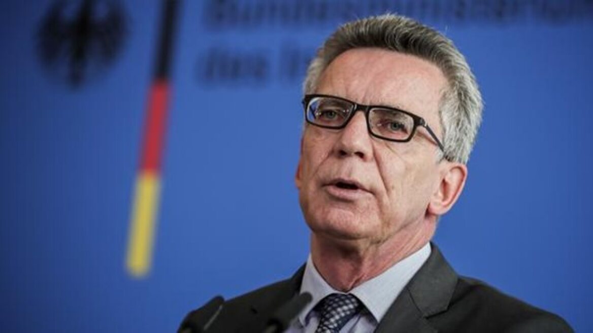 Για τρομοκρατικές επιθέσεις προειδοποιεί ανοιχτά ο υπουργός Εσωτερικών της Γερμανίας 