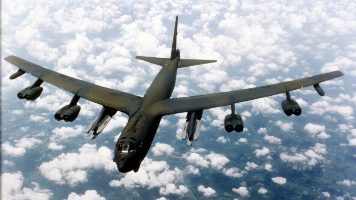 Επίδειξη δύναμης των ΗΠΑ κατά της Β. Κορέας με πτήση στρατηγικού βομβαρδιστικού