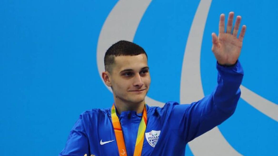 Μιχαλεντζάκης: H απονομή του χρυσού στον 17χρονο Παραολυμπιονίκη 