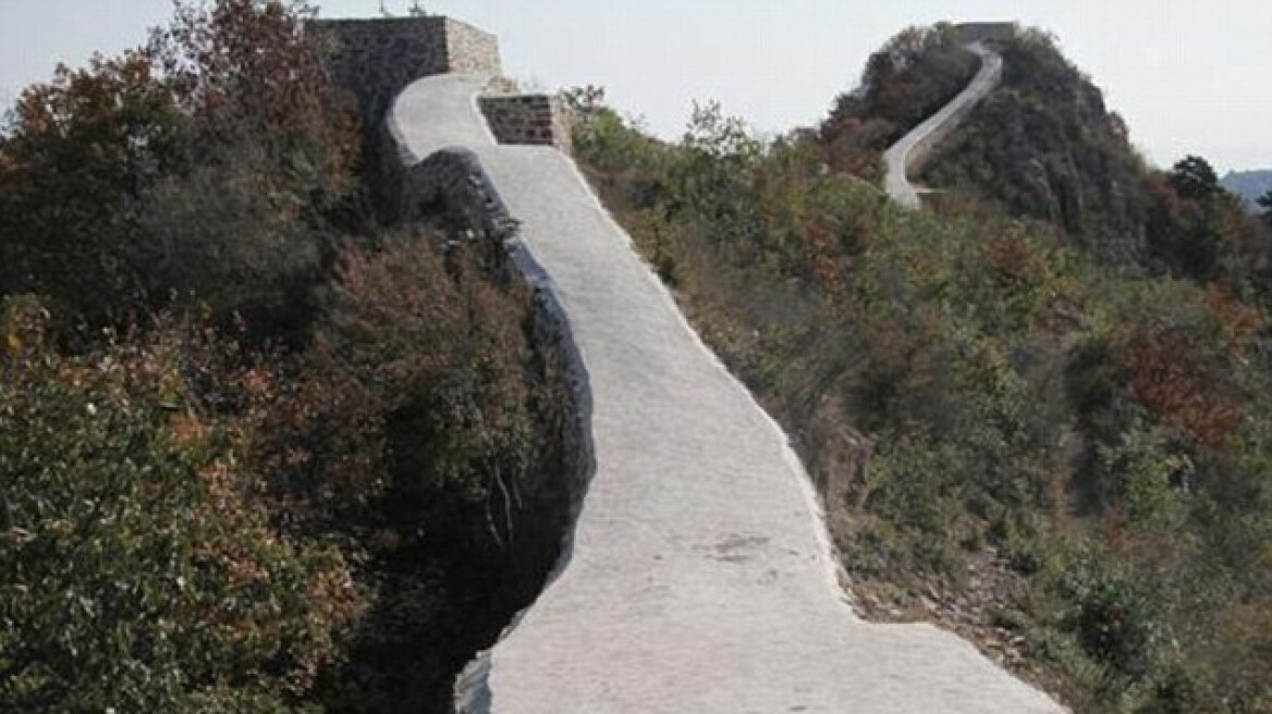 Απίστευτο: «Τσιμέντωσαν» τμήμα του Σινικού Τείχους για να το... επισκευάσουν