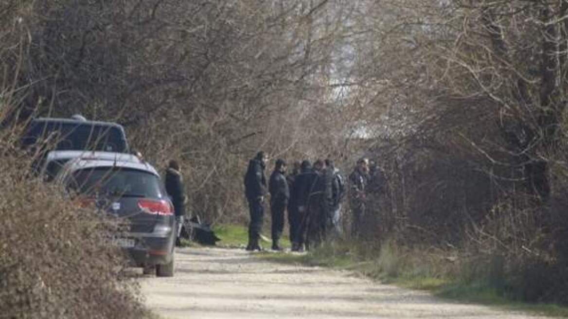 Κρήτη: Ξέθαψαν 3 κιλά κοκαΐνη από χωράφι - Συνελήφθη ολόκληρη οικογένεια 
