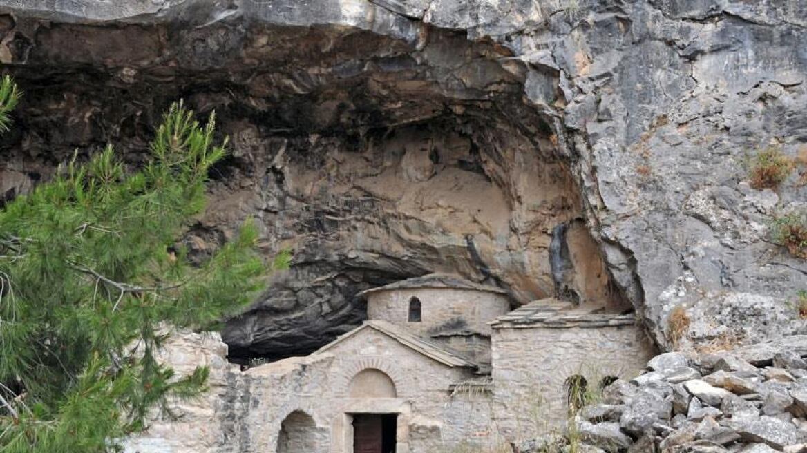 Η σπηλιά του Νταβέλη: Μύθοι, θρύλοι, φήμες και πραγματικότητα