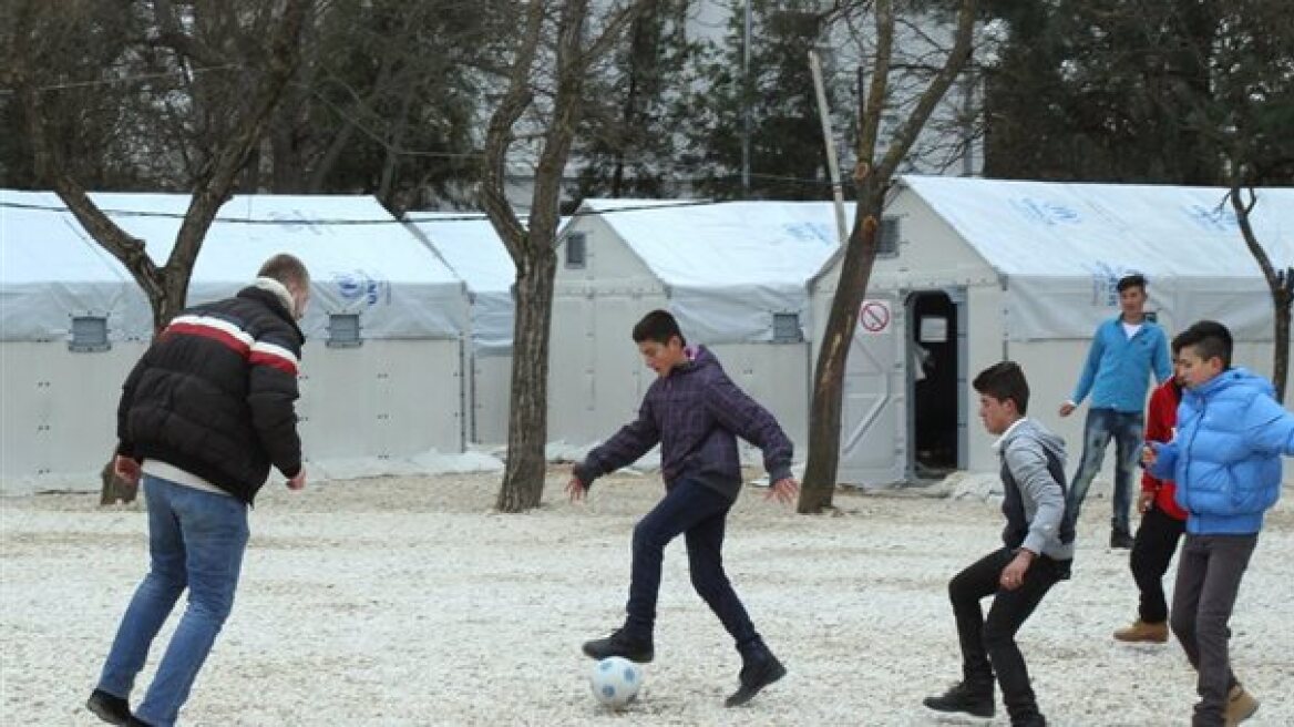 Χωριό στη Γαλλία απέκτησε εκ νέου ποδοσφαιρική ομάδα από... μετανάστες