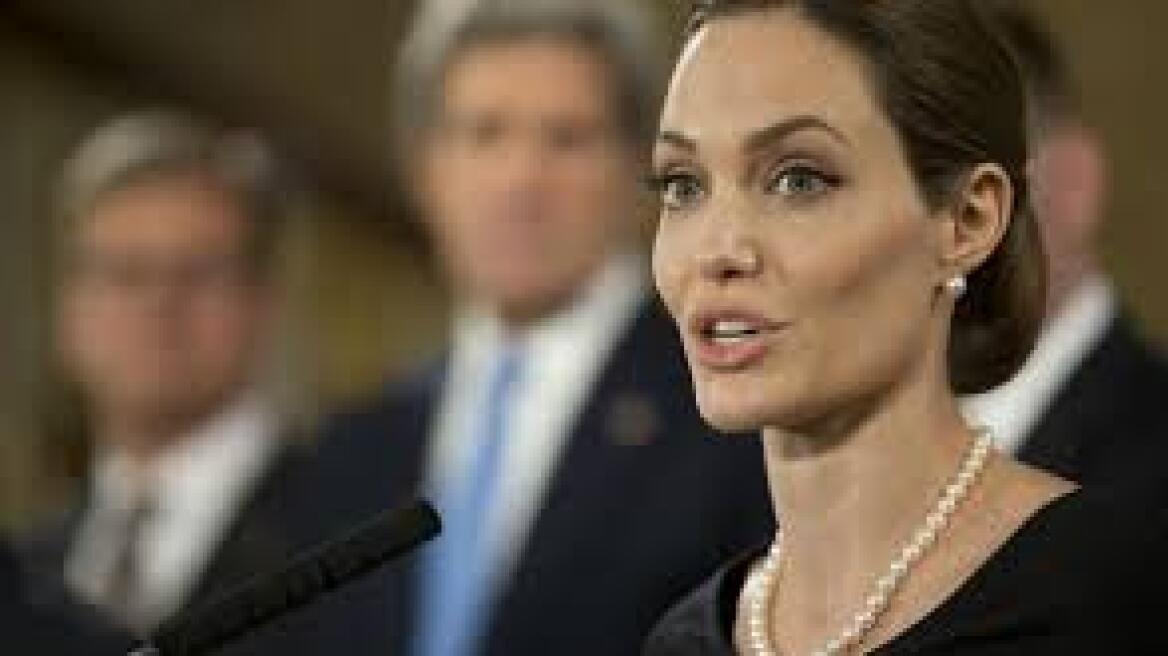  Angelina Jolie will teach at the LSE