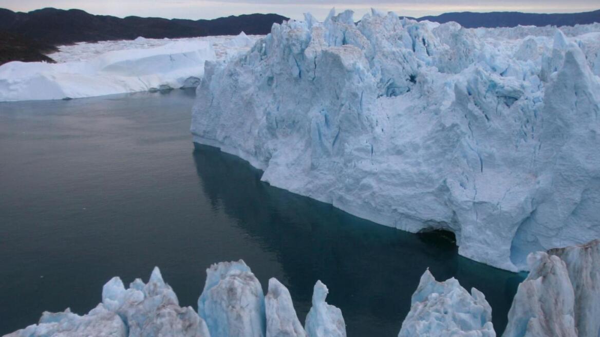 Γροιλανδία: Το λιώσιμο των πάγων μπορεί να αποκαλύψει θαμμένη στρατιωτική βάση πυρηνικών!