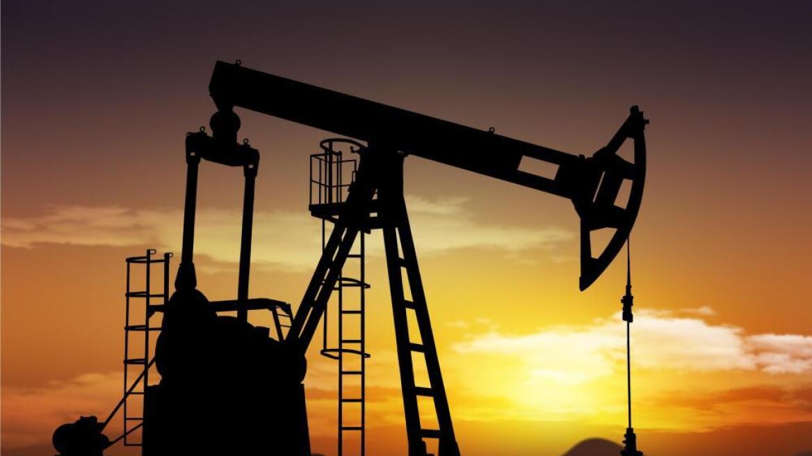 Reuters: Κοντά σε συμφωνία για «πάγωμα» παραγωγής πετρελαίου ο OPEC 