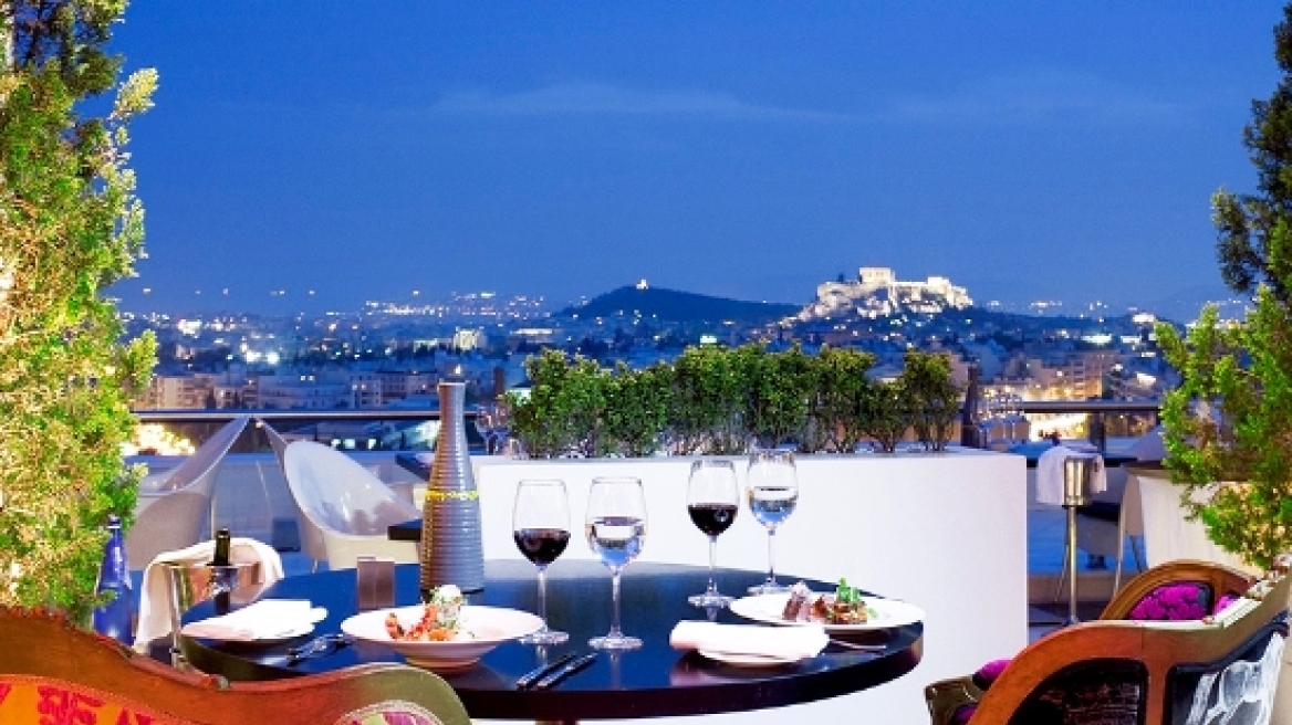 Travel Channel: Στην Αθήνα το ένα από τα 12 καλύτερα rooftop μπαρ