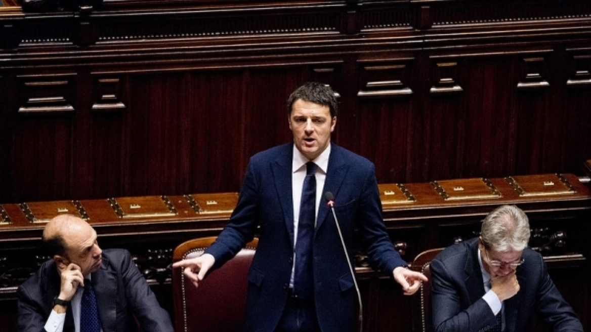 Ιταλία: Η κυβέρνηση δε θα παραιτηθεί ανεξαρτήτως του αποτελέσματος του δημοψηφίσματος
