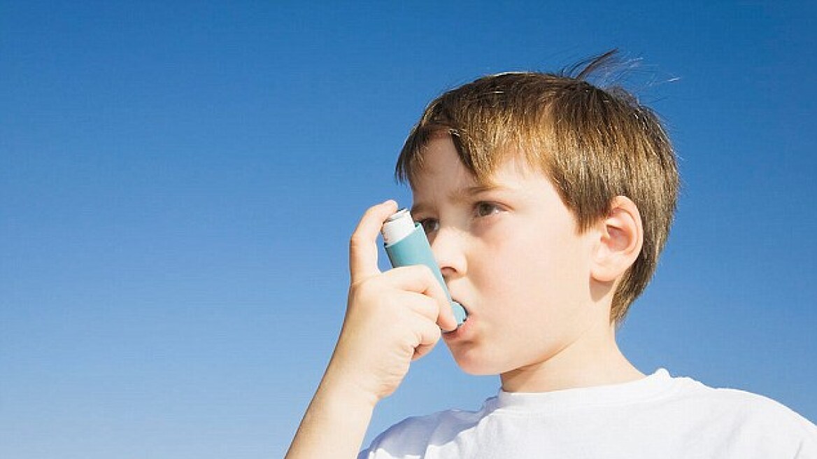 Οι καπνιστές είναι τρεις φορές πιο πιθανό να αποκτήσουν παιδιά με άσθμα