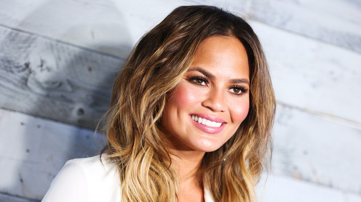 Η Chrissy Teigen ολόγυμνη στο Instagram 