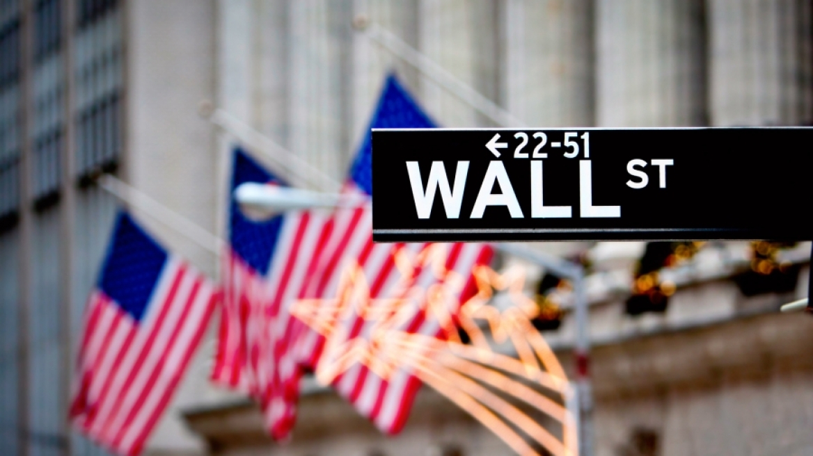 Wall Street: Πτώση μετά τις απώλειες 2,7% για το αμερικανικό αργό