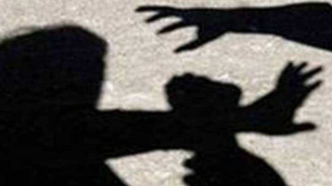 Αγρίνιο: 50χρονος χτύπησε ανήλικα παιδιά επειδή ενοχλούσαν το γιο του!