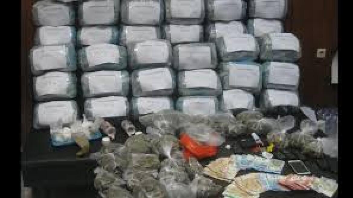 Τόνοι ναρκωτικών κατασχέθηκαν από την ΕΛΑΣ- Σύλληψη δύο συμμοριών