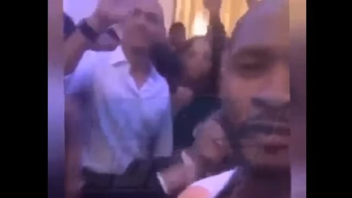 Obama ‘gets down’ to Drake’s “Hotline Bling” at party (video)