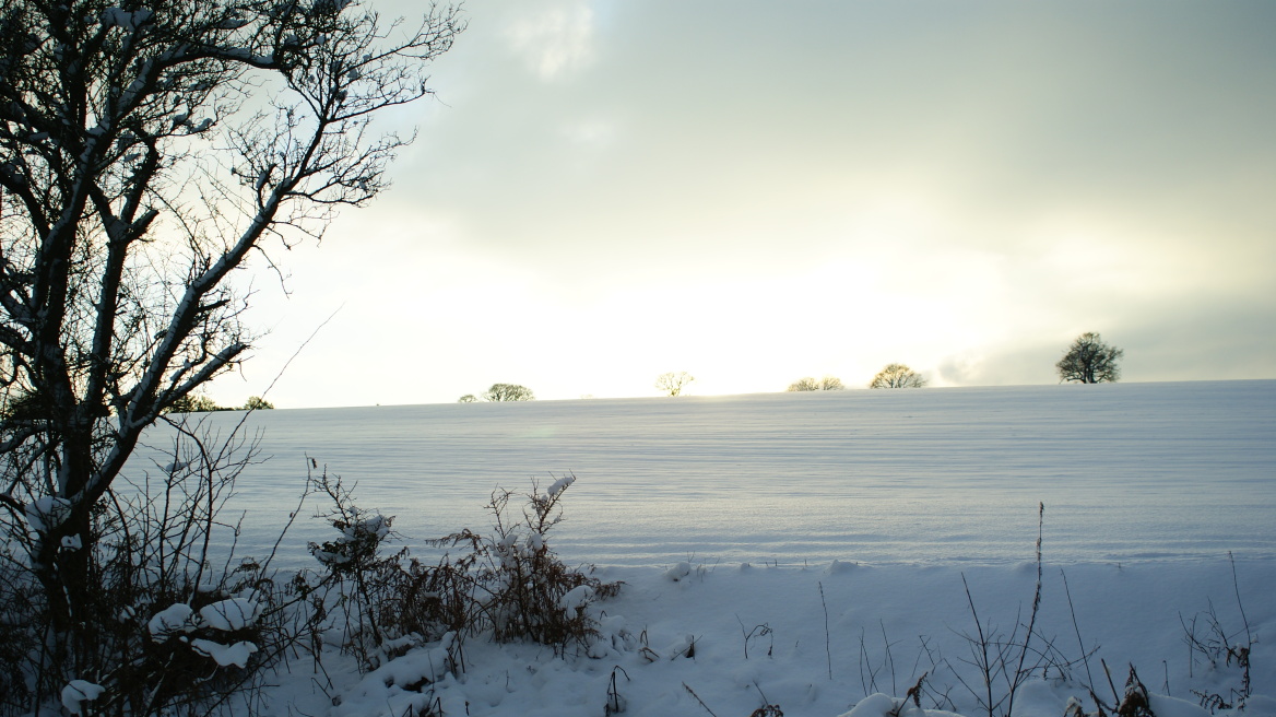 Ο χειμώνας έρχεται για τη Βρετανία: Μετεωρολόγοι προβλέπουν χιόνι για 4 μήνες!