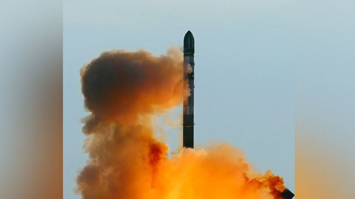 Russia unveils scary “Satan 2″ nuclear missile (photos-video)
