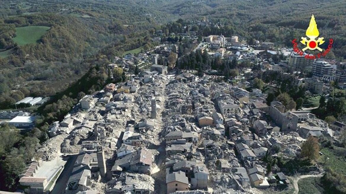 30,000 homeless after Italy earthquake (photos-videos)