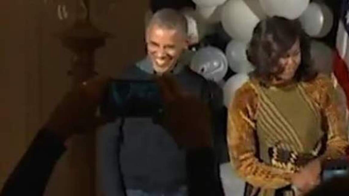 Βίντεο: Ομπάμα και Μισέλ χορεύουν στους ρυθμούς του Thriller